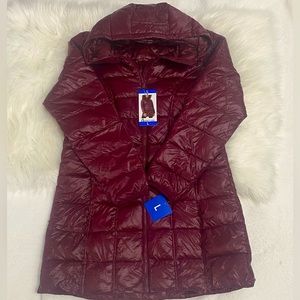 New!! Aventure Ladies' 3/4 Length Puffer